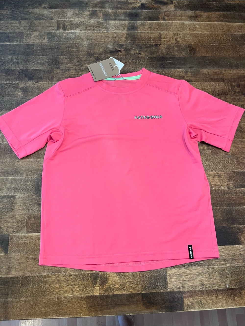 Patagonia Boys size small Hot Pink Short-Sleeve Performance Tee.